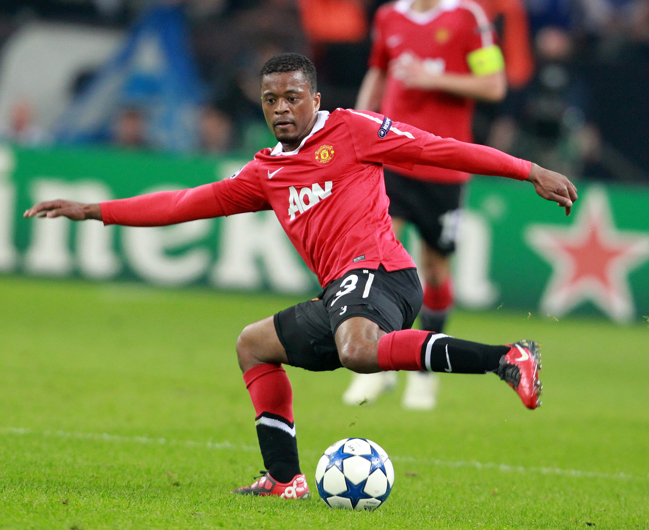 姆贝乌莫需 姆贝乌莫需